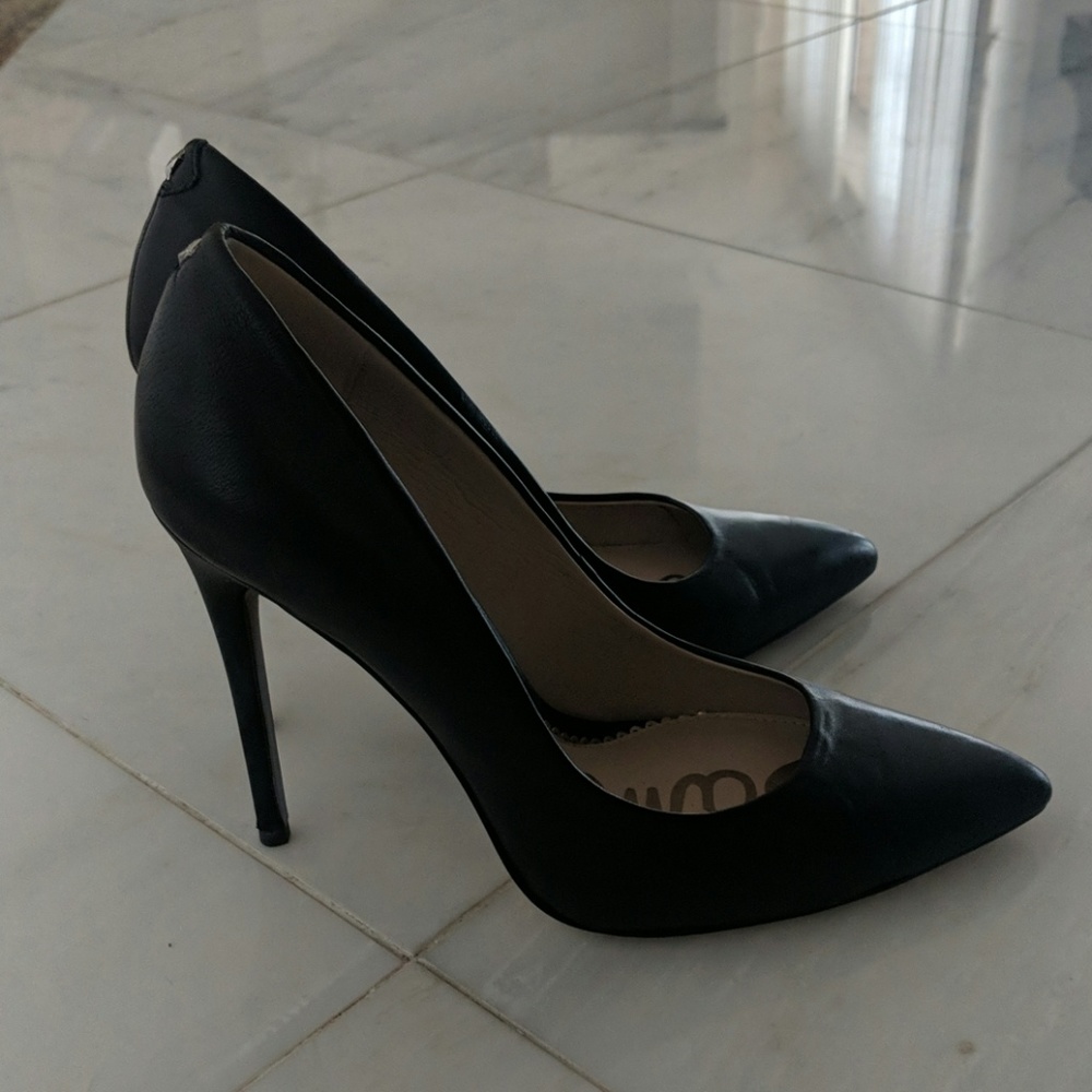 Sam Edelman Danna pointed toe stilleto